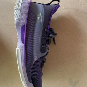 Under Armour Curry 7 “Bamazing”